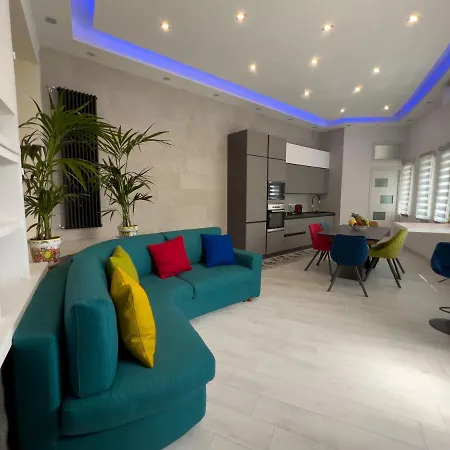Gt House Fontana Limite *